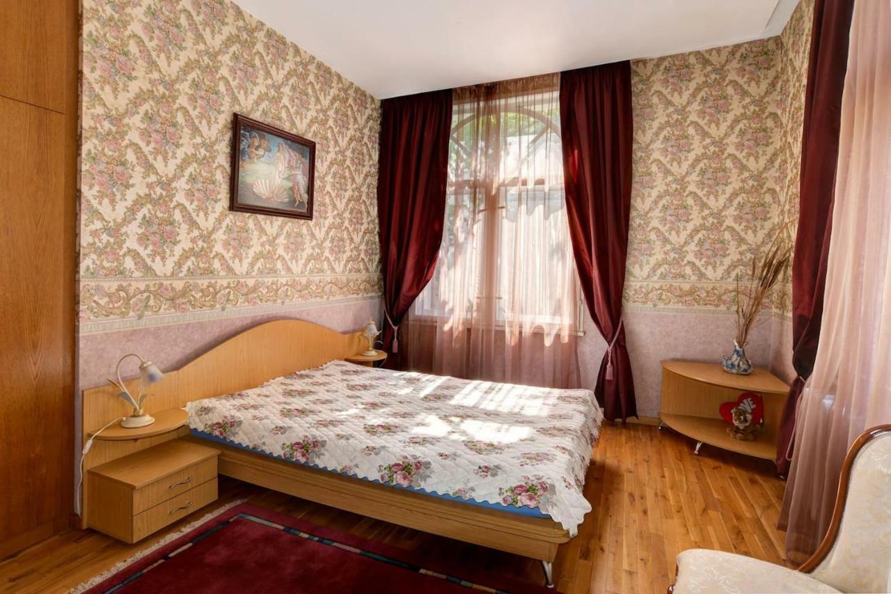 Aristocratic, Elegant, Designer Top Central Apartment Sofia Luaran gambar